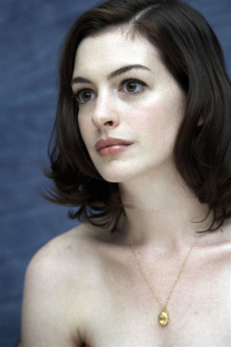 Anne Hathaway Nude Photos and Porn Video – LEAKED